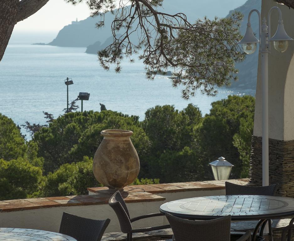 Hotel Rocamar Cadaques Bagian luar foto