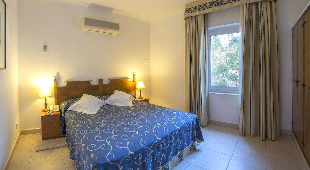 Hotel Rocamar Cadaques Ruang foto