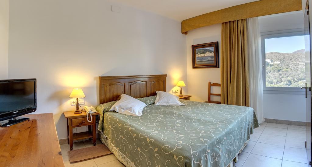 Hotel Rocamar Cadaques Ruang foto